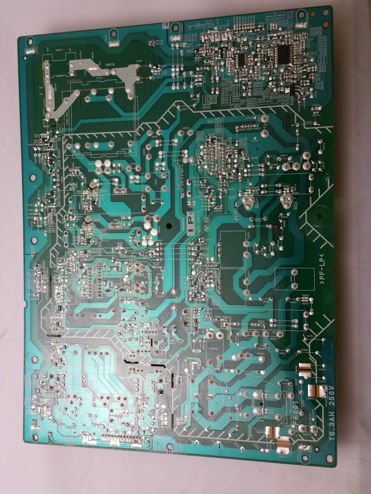 Sony A-1556-720-A (A-1511-380-D 1-876-467-13) IP5-Stromversorgungskarte KD